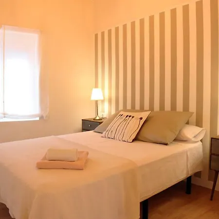 Hébergement de vacances Aplus Apartamentos, Old Town *