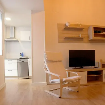 Aplus Apartamentos, Old Town Semesterbostad