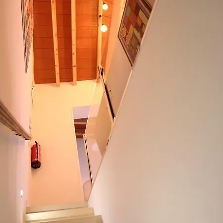 Aplus Apartamentos, Old Town Semesterbostad *