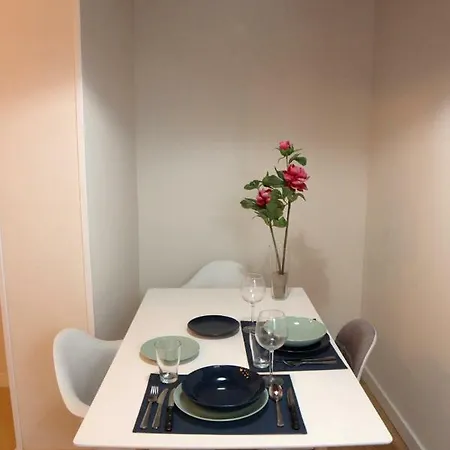 Aplus Apartamentos, Old Town *